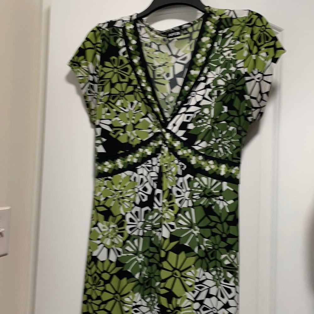 Apt 9 dress. Size L
